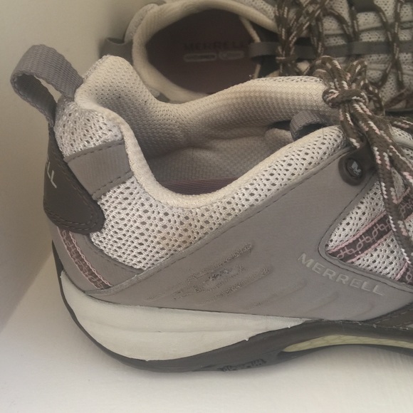 WIDE WIDTH MERRELL Walking Shoes - Picture 4 of 6